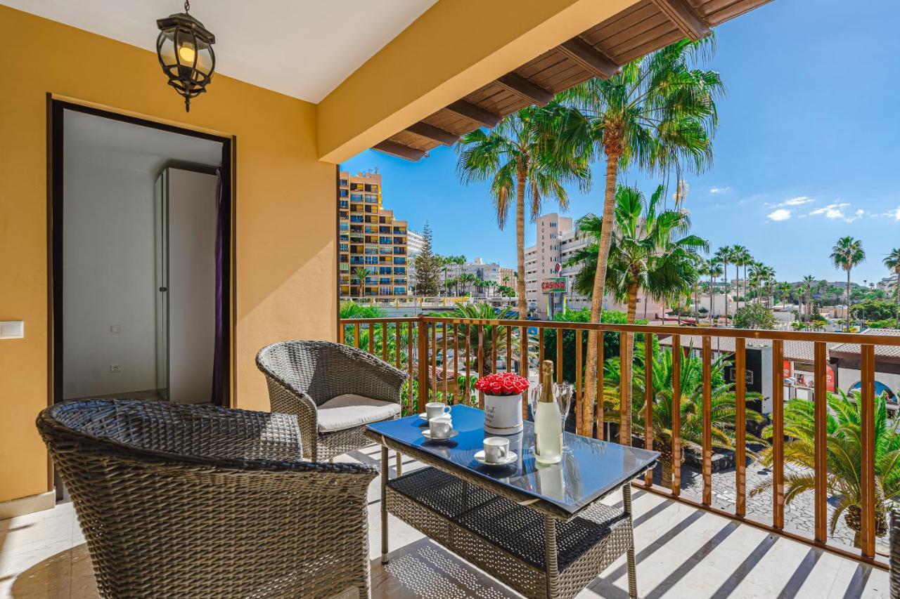 Amazing 3 Bedroom Apartment On The First Line Of The Best Las Americas Beach, Air Conditioner And Terrace Ocean View Playa de las Américas Dış mekan fotoğraf