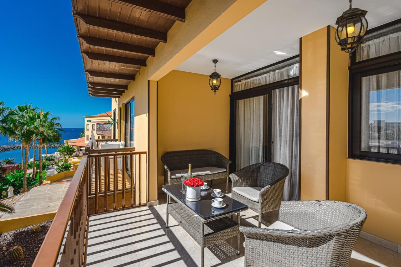 Amazing 3 Bedroom Apartment On The First Line Of The Best Las Americas Beach, Air Conditioner And Terrace Ocean View Playa de las Américas Dış mekan fotoğraf